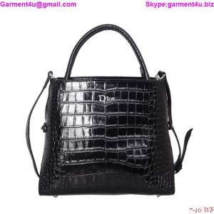 Produce and wholesale high quality , fashionable leather handbag