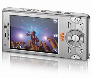 Sony Ericsson W995 Silver - 