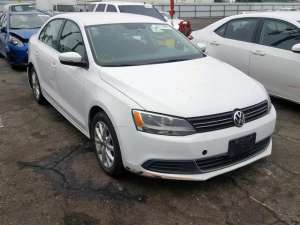 Volkswagen Jetta SE 2.5L  2015    