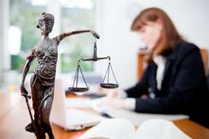 Адвокат по семейным спорам в Запорожье - объявление
