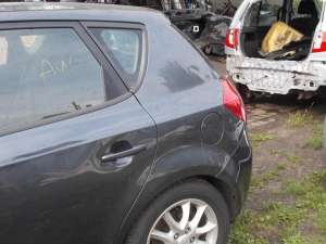 БУ Крыло заднее :левое: на Kia Ceed - оголошення