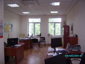 Без комиссии! Сдам офисна ул.Крымскогов БЦ, 40м.кв., ст.м. Академгородок - объявление