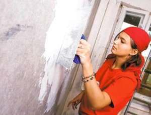 Безпіщанка, поклейка шпалер - оголошення