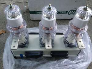 Вакуумный выключатель BB/TEL-10-20-630А - оголошення