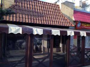 Виготовлення та монтаж тентового накриття для літніх терас кафе, барів, ресторанів та приватних будинків.
