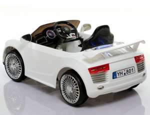 Внимание! Детский электромобиль AUDI R8 SPYDER:12V, 2 мотора, 5 км/ч Белая.