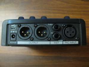 Вокальный процессор TC-Helicon VoiceTone Synth
