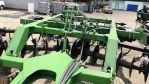 Глубокорыхлитель John Deere 510, 5 стоек под трактор 300 л.с. - оголошення