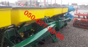 Дисковая сеялка John deere 7000 с сухими удобрениями - оголошення