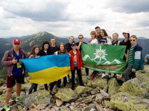 Дитячий відпочинок в Карпатах. Табір Едельвейс