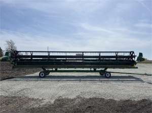Жниварка John Deere 635F 2008. Ціна 19 200 $ - объявление