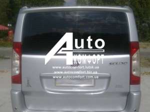 Заднее стекло (ляда) с отверстием и Э. О. на Fiat Scudo, Peugeot Expert, Citroen Jumpy 07- (Скудо, Эксперт, Джампи 07-) - оголошення