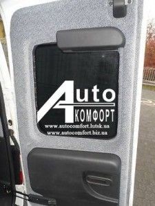 Заднее стекло (распашонка правая) без электрообогрева на автомобиль Opel Combo C (2001–2011) (Опель Комбо C (2001–2011) - объявление