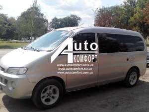 Задний салон, длинная база, левое окно на автомобиль Hyundai H-1 I (H-200) (97-07) (Хюндай H-1 I (H-200) (97-07) - оголошення