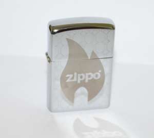 Зажигалка Zippo класик с гравировкой в серебре - объявление