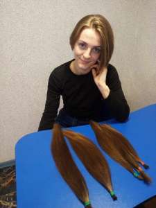 Закупаем волосы в Днепропетровске от 30см , седые от 40 см, крашеные от 45см