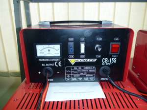 Зарядное устройство для аккумуляторов FORTE CB-15S