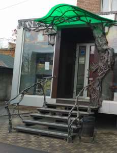 Кованые козырьки и навесы под заказ - объявление