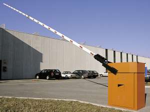 Комплекты шлагбаумов от производителя, продажа установка гарантия в Ялте.