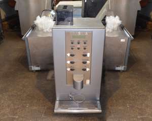 Кофемашина Brasilia MX-44 автомат б/у. Распродажа. - объявление
