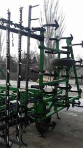 Культиватор John Deere 1050 б.у. - оголошення