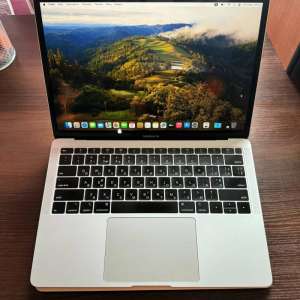 Лаконічний і стильний MacBook Air 2019 Silver 8/128GB — чудовий вибір за доступною ціною! - объявление
