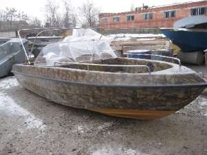 Лодка Стайер-520 продам - оголошення