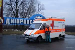 МЕДЭКСПРЕСС - перевезти больного из Никополя в Пятихатки, в Вольногорск - оголошення
