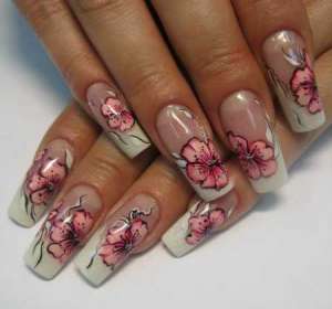 Маникюр, наращивание ногтей и ресниц, гель, shellac Киев. Голосеевский район