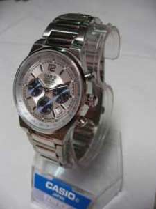 Мужские наручные часы CASIO EDIFICE EF-500D-7AVEF в Киеве с гарантией