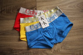 Мужское и женское нижнее белье Calvin Klein, трусы - объявление