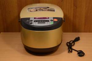 Мультиварка Royals Berg ROY-M100 Series multiPRO 1500 Вт, чаша на 5 л, 14 програм 955 грн.