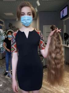 Мы предлагаем за ваши волосы в Днепре наивысший тариф: от 15 000 до 70 000 грн за килограмм!