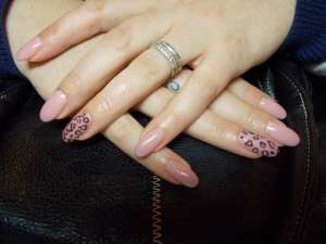 Наращивание ногтей Оболонь