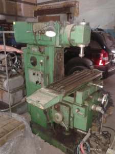 Новый фрезерный станок 6р80ш в хорошем рабочем состоянии - объявление