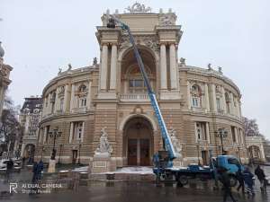 Нужны услуги вышки? Мы поможем! Аренда автовышки Одесса - объявление