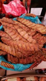 Оптовая торговля колбасами и домашними деликатесами.