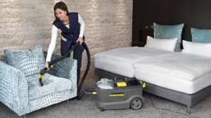 Оренда (прокат) Миючий пилосос Karcher Puzzi 10/1