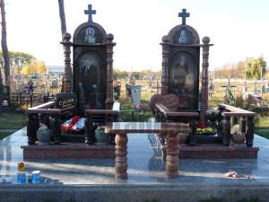 Памятники, плитка, брусчатка, лестницы, столешницы, камины, фонтаны, гранитные - объявление