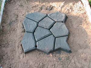 Пластиковая форма тротуарных дорожек.