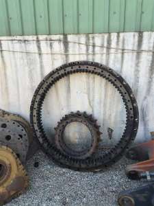 Поворотный круг Б/У Komatsu PC200, PC300, PC320, PC355, PC375, PC400 - объявление