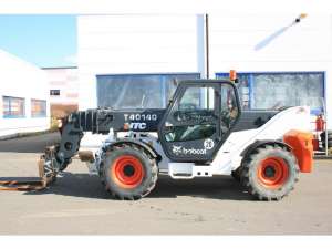Погрузчик. Продаем телескопический погрузчик Bobcat T40 140. - объявление