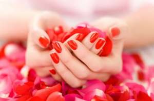 Покрытие Shellac большой выбор цветов, маникюр ( апаратный, класический, СПА)