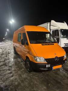 Потрібен водій з категорією С1 - объявление