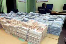 Предложение кредитов между людьми... - объявление