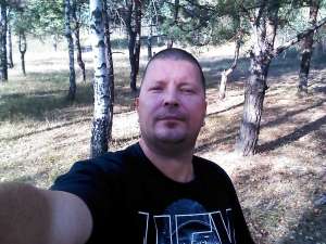 Приглашаю к знакомству очень полную даму с большой грудью. - объявление