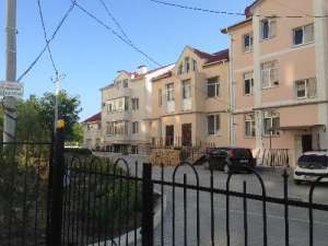 Продается огромная квартира в Севастополе недорого - объявление
