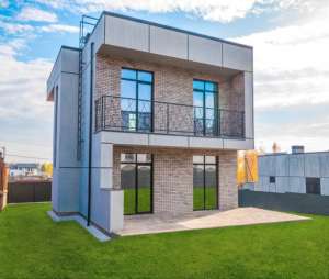 Продаж двах поверхового будинку в с. Іванковичі, 162м2 15 хвилин від метро - объявление