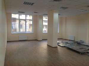 Продажа офиса 136 м.кв., нежилой фонд, ул. Дмитриевская - оголошення