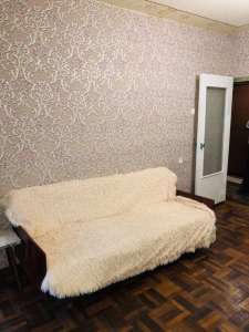 Продам 1 к. кв. улучш. план. на Роганском жилмассиве - объявление